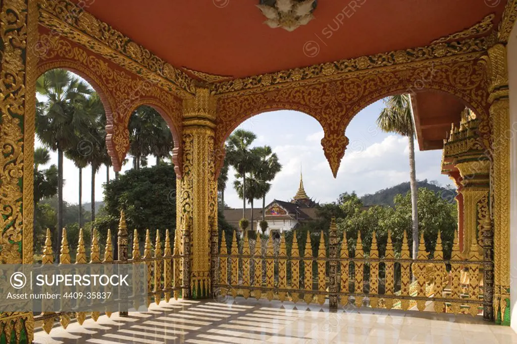 MUSEO NACIONAL. Antiguo Palacio Real, construído a principios del siglo XX. Vista parcial de la SALA PHA BANG. LUANG PRABANG (Patrimonio de la Humanidad). Laos.