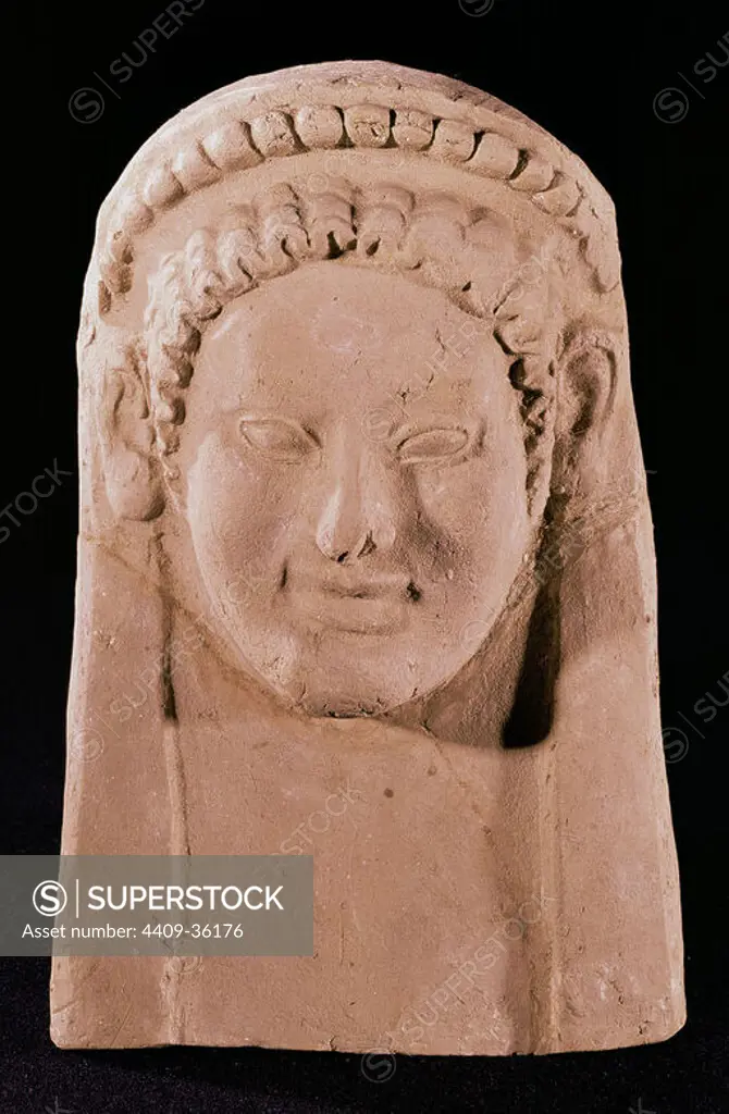 Female's bust of votive use. Punic style. Terracotta. 6th century BC. From the Sanctuary of Illa Plana, Ibiza. Archaeological Museum of Barcelona. Spain.