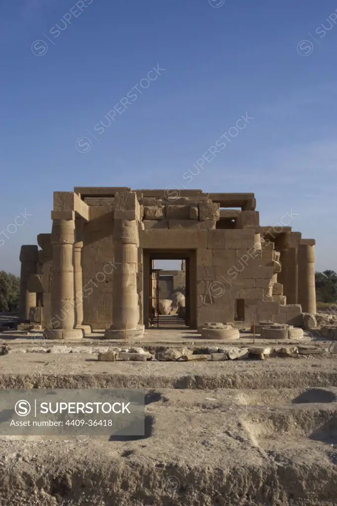 Ramesseum. Nineteenth dynasty. New Kingdom. 13th century B.C. Valley of the Kings. Luxor. Egypt.