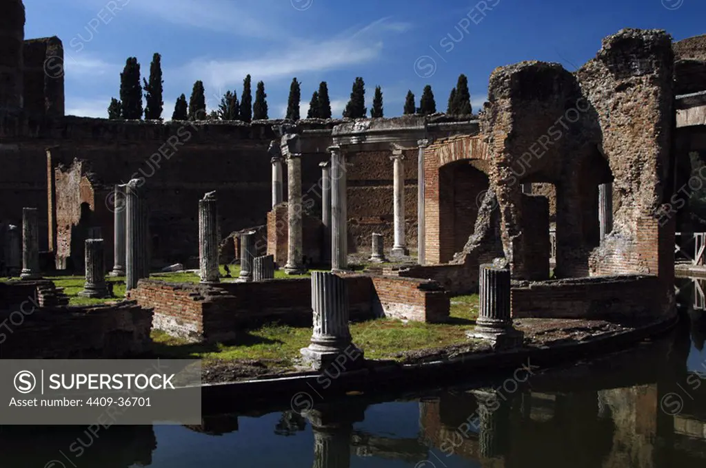 Italy. Hadrian's Villa. Imperial Villa built by Emperor Hadrian (76-138). 2nd century. Maritime Theatre. Tivoli.