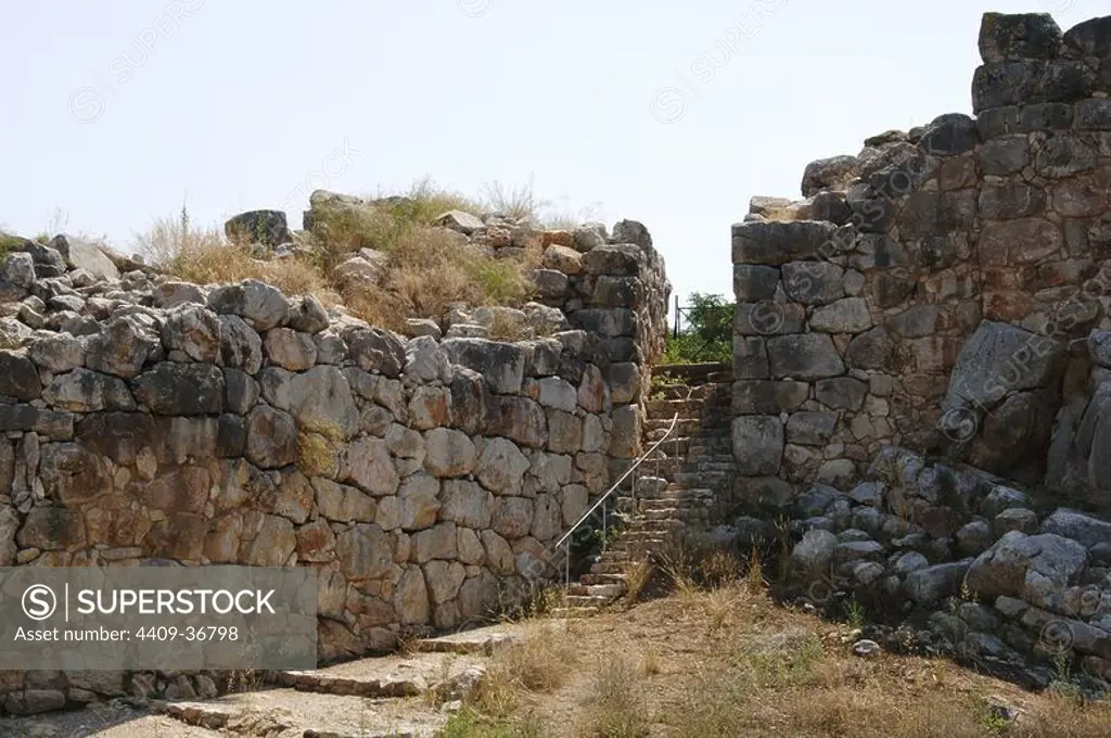 Greece. Tiryns. Mycenaean city (3rd millennium B.C.). Cyclopean wall (1400-1200 B.C.). Peloponnese.