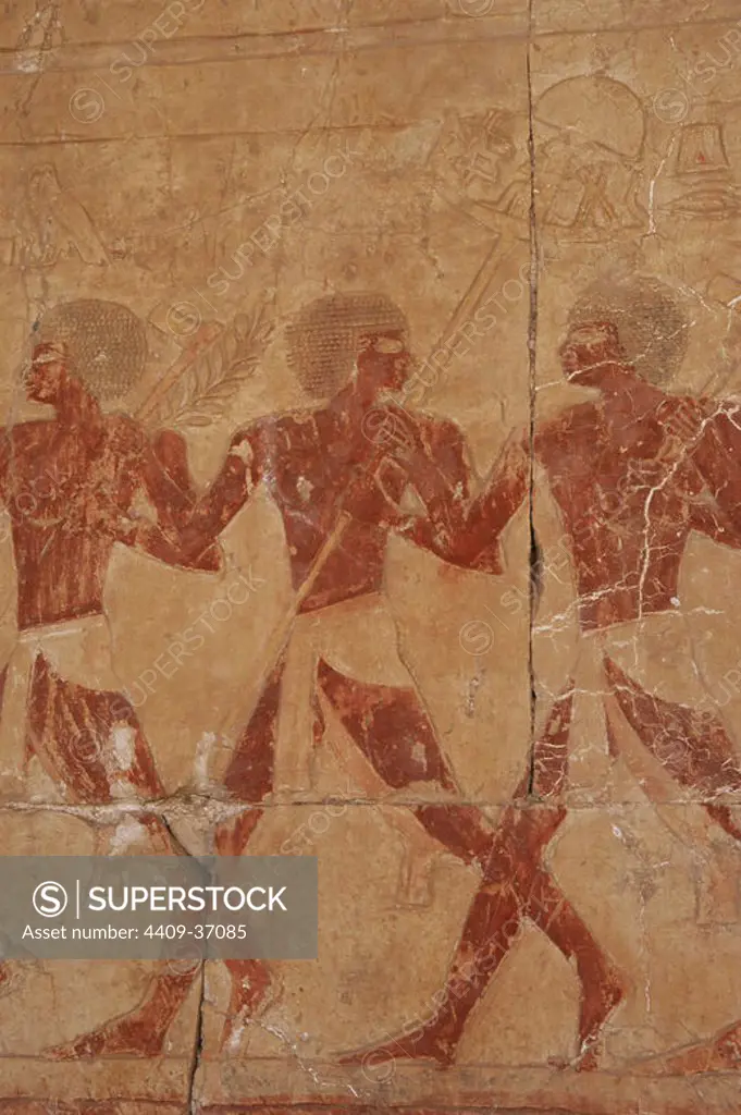 Egyptian soldiers in the expedition to the Land of Punt. Temple of Hatshepsut. C. 1490 b.C.18th Dynasty. New Kingdom. Deir el-Bahari. Egypt. (PR).