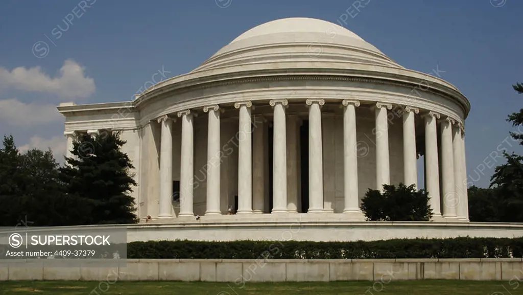 United States. Washington D.C. Thomas Jefferson Memorial. Dedicated to T. Jefferson, 3rd President and one of the Founding Fathers of the United States (1743-1826). Principal author of the Declaration of Independence (1776).