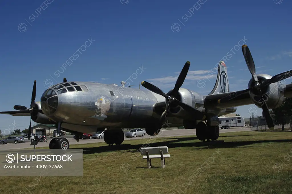 BOEING. B-29 "SUPERFORTRESS". El primer prototipo voló el 21 de septiembre de 1942. Fue utilizado en Corea, finalizando su servicio en 1954. Museo del Aire y el Espacio. Box Elder. Estado de Dakota del Sur. Estados Unidos.