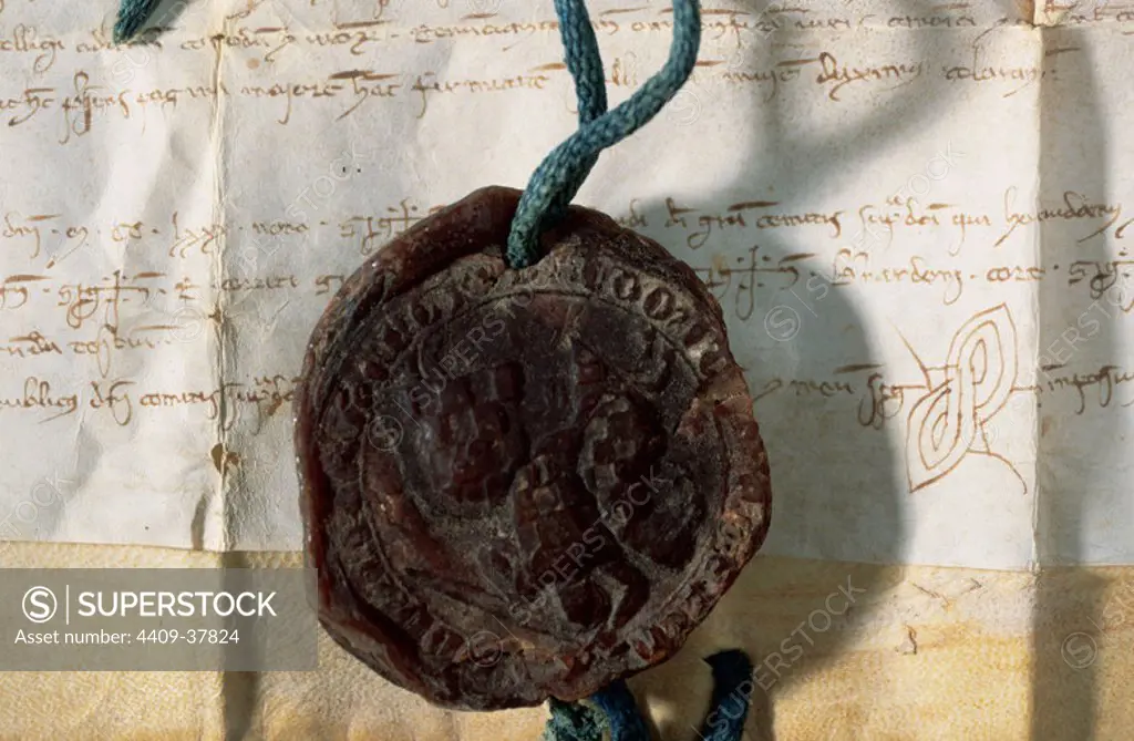 Ermengol X of Urgell (1260-1314). A pendant wax seal on a parchment with the figure of the count with his mount. Manuscript where the count approves the accounts of his administrator, 1289. Arxiu Comarcal de la Noguera, Balaguer, Catalonia, Spain.