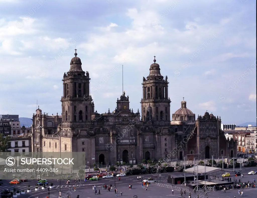 Mexico.Mexico D.F..El Zocalo.Catedral Metropolitana.Colonial siglo XVI-XVII.