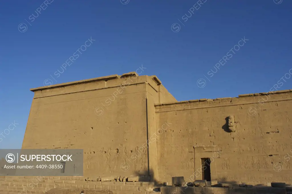 Egypt. Dendera. Temple of Hathor. Western side.