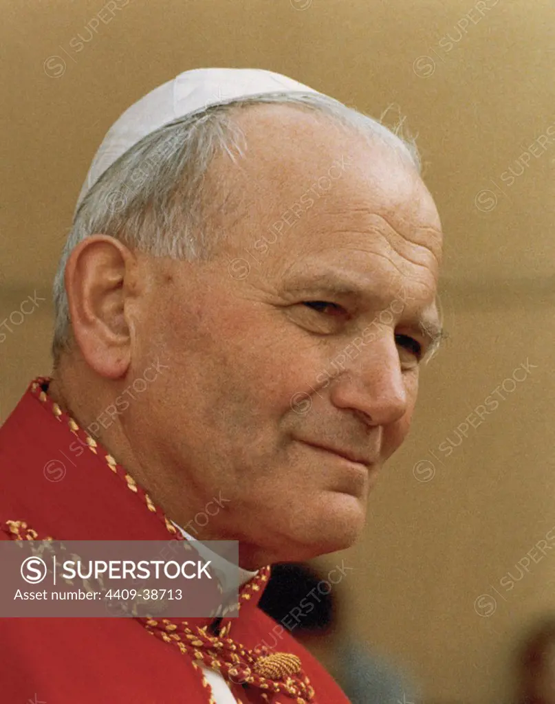John Paul II (Wadowice, 1920-Vatican City, 2005). Polish pope (1978-2005) named Karol WOJTYLA. He was cardinal-archbishop of Krakow (1967).