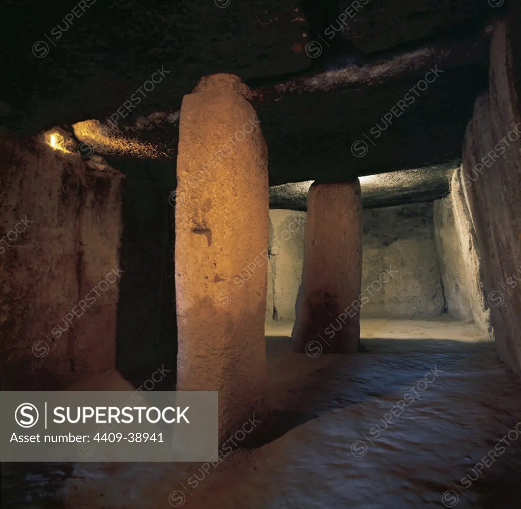 MENGA CAVE. Funerary monument dating from around the second millennium BC. Inside view. ANTEQUERA. Province of Malaga. Andalusia. Spain.