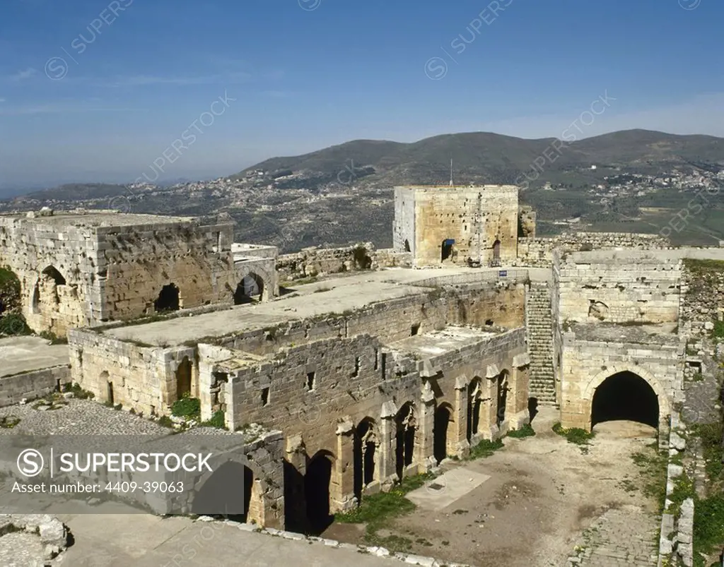 Syria. Krak des Chevaliers. Castle built in the twelfth century by the Knights Hospitaller during the Crusades to the Holy Land. Room of receptions and gallery. Ruins.
