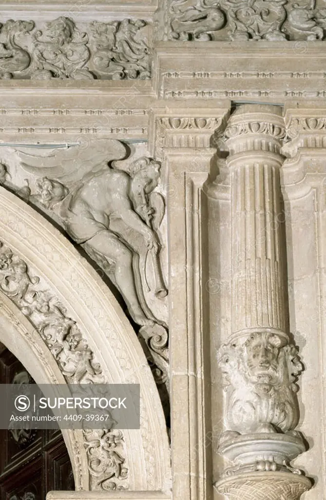 Diego Siloe (1495-1563). Spanish architect and sculptor. Vestry's Gate, 1534. Detail of an arch decorated with figures of angels in the spandrels and candlesticks pilasters. Cathedral of Granada. Spain.