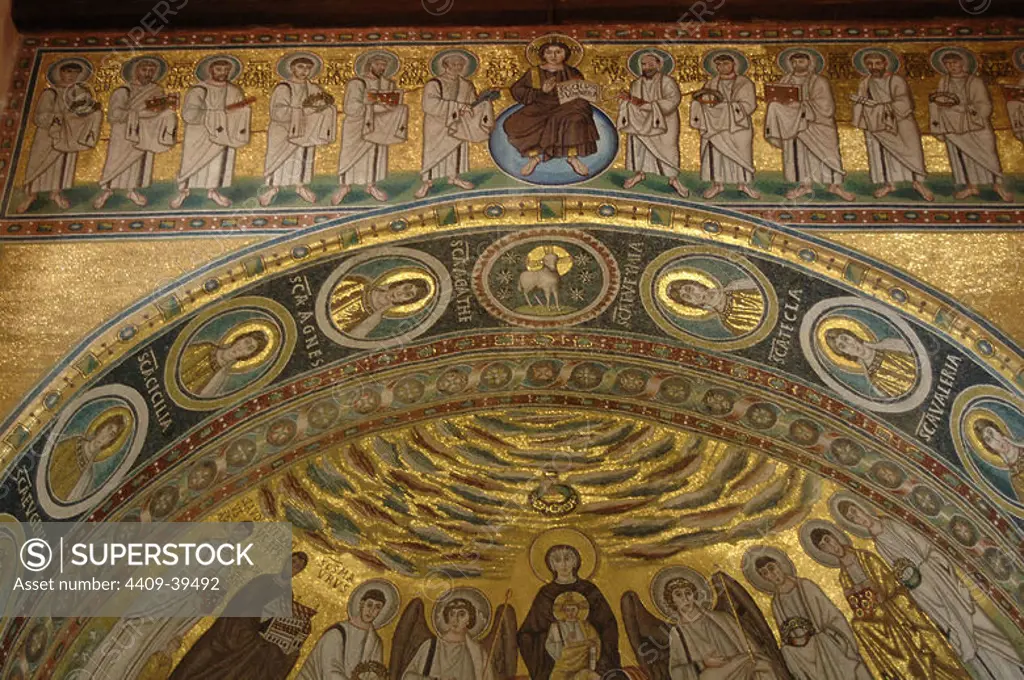 BYZANTINE ART. CROATIA. Euphrasian Basilica. Byzantine church built in the sixth century. World Heritage Site by UNESCO in 1997. Mosaic with Christ and the twelve Apostles and Virgin and Child flanked by angels. POREC. Istrian Peninsula.