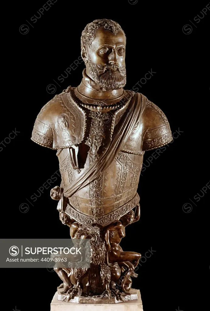 BUSTO DE CARLOS V EN BRONCE - 1550 - MANIERISMO ITALIANO - 112 CM ALTURA. Author: LEONE LEONI (1509-92). Location: MUSEO DEL PRADO-ESCULTURA. MADRID. SPAIN. CARLOS V (CARLOS I). Charles I (V of the Holly Roman Empire).