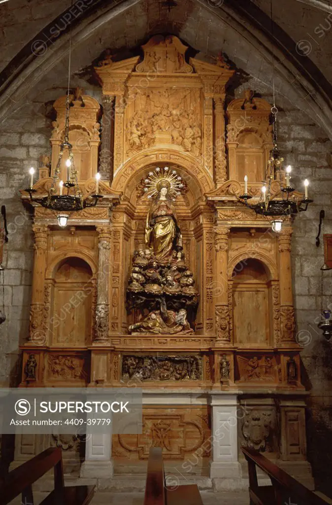 Inmaculate Conception. Altarpiece by Agusti_ Pujol The Young. (1585-1628). Church of Santa Maria. Verdu. Catalonia. Spain.