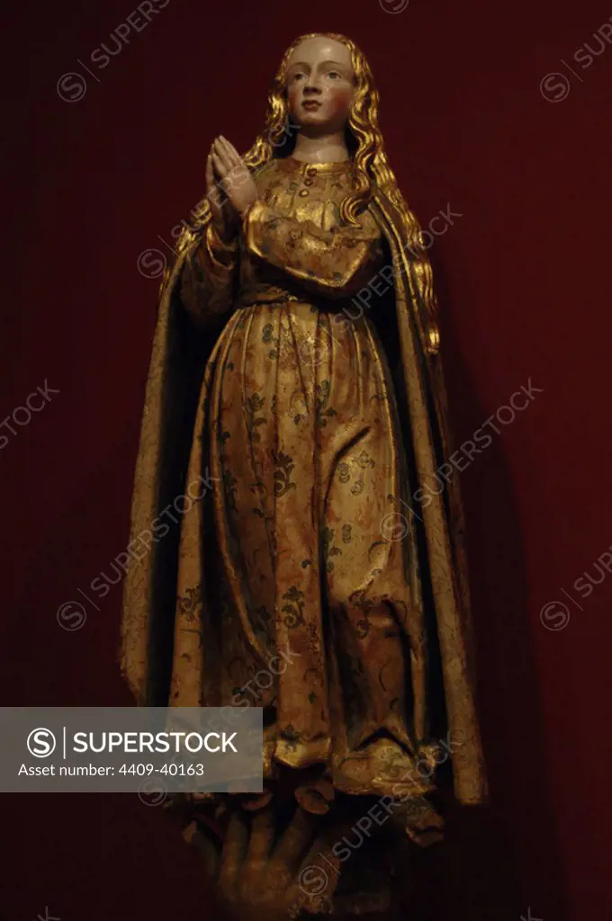 VIRGEN DEL APOCALIPSIS. Escultura anónima, siglo XVII. México. Museo de Arte de Denver. Estado de Colorado. Estados Unidos.