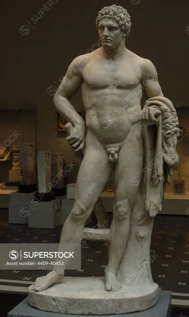 Roman Art. Marble statue of a youthful Hercules. Early Imperial, Flavian. (68-98). Restored in the seventeenth century. Metropolitan Museum of Art. New York. United States.