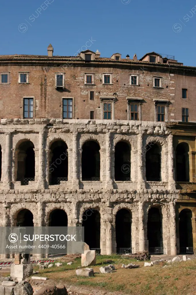 Roman Art. Theater of Marcellus (Theatrum Marcelli). The building was finished in 13 BC by emperor Augustum, who dedicated it of his nephew Marcellus (son of his sister Ottavia). In the 16 th the noble family of Savelli turned it into a Palace. Rome. Italy. Europe.