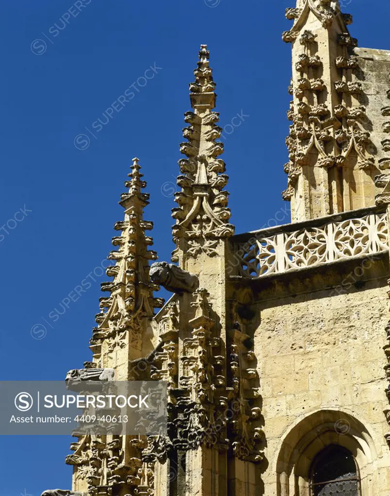 Gothic Art. Spain. Segovia. Cathedral. Built between 1525 and 1577 by Juan Gil de Hontanon (1480-1526) and finished by his son Rodrigo (1500Ð1577) at his death. Exterior view. Detail. Pinnacles.