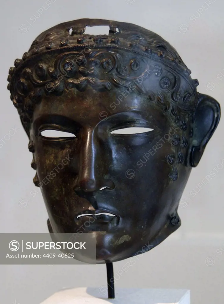 Roman Art. Bronze mask used by Roman soldiers during training. 2nd century. Metropolitan Museum of Art. New York. United States.