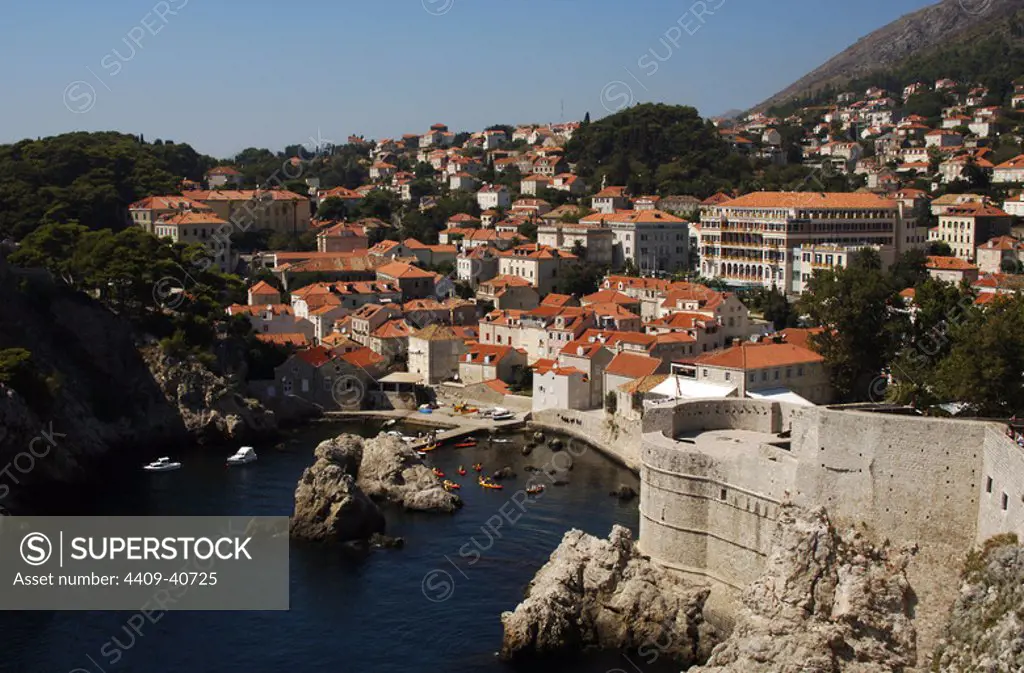 Croatia. Dubrovnik. Area of Dance and wall. Panorama.