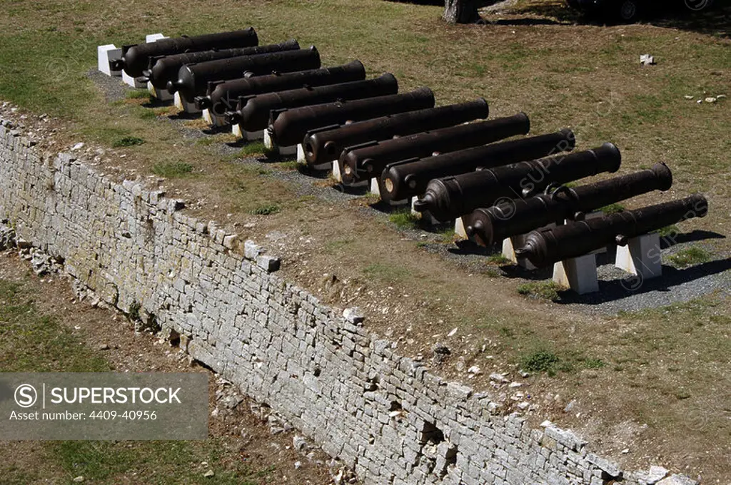 Croatia. Pula. Cannons. Venetian Citadel. 17th century.