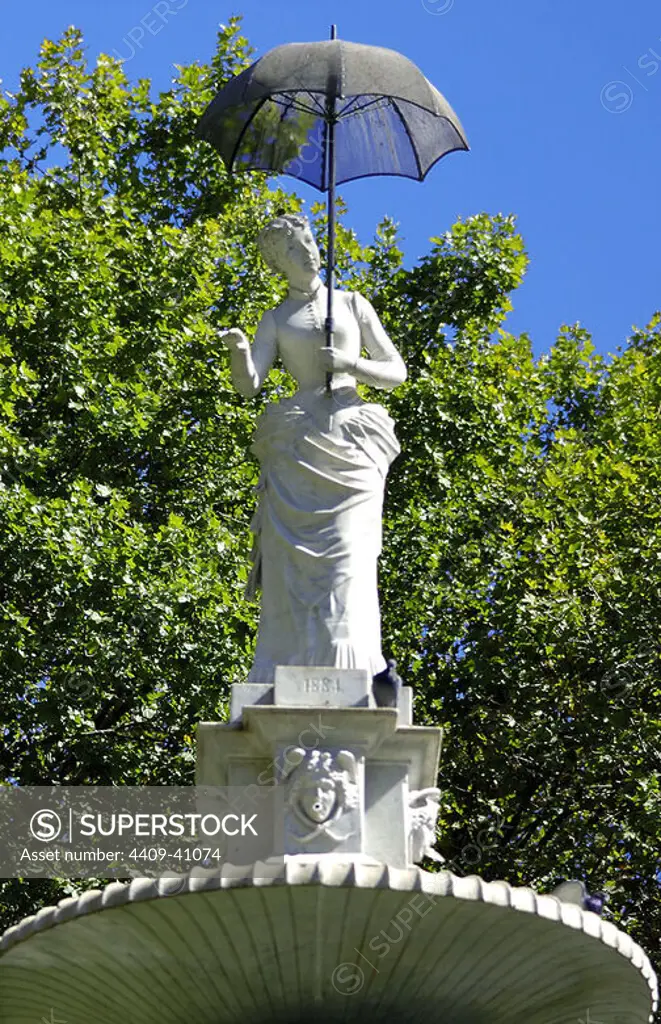 Joan Roig Soler (1852-1909). Spanish sculptor. THE LADY OF THE UMBRELLA (1884). Citadel Park. Barcelona. Catalonia. Spain.