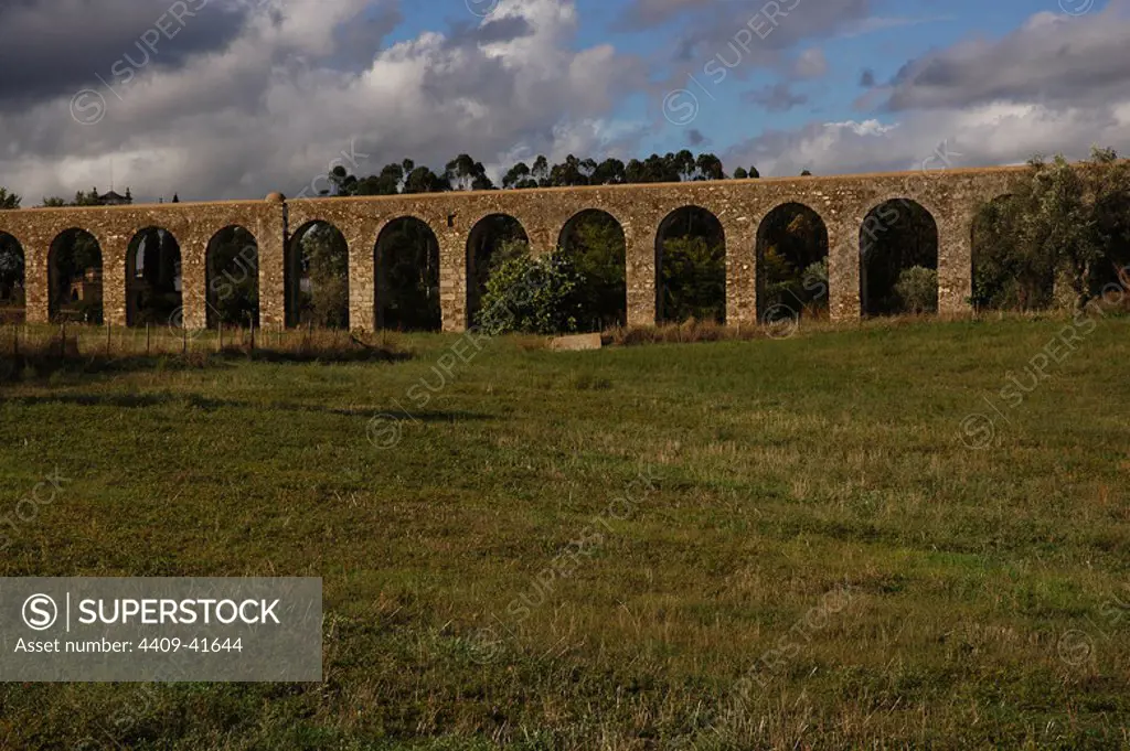 Portugal. Evora. Aqueduct of Silver Water. Built in 1531-1537 by King Joau III. Designed by the military architect Francisco de Arruda.