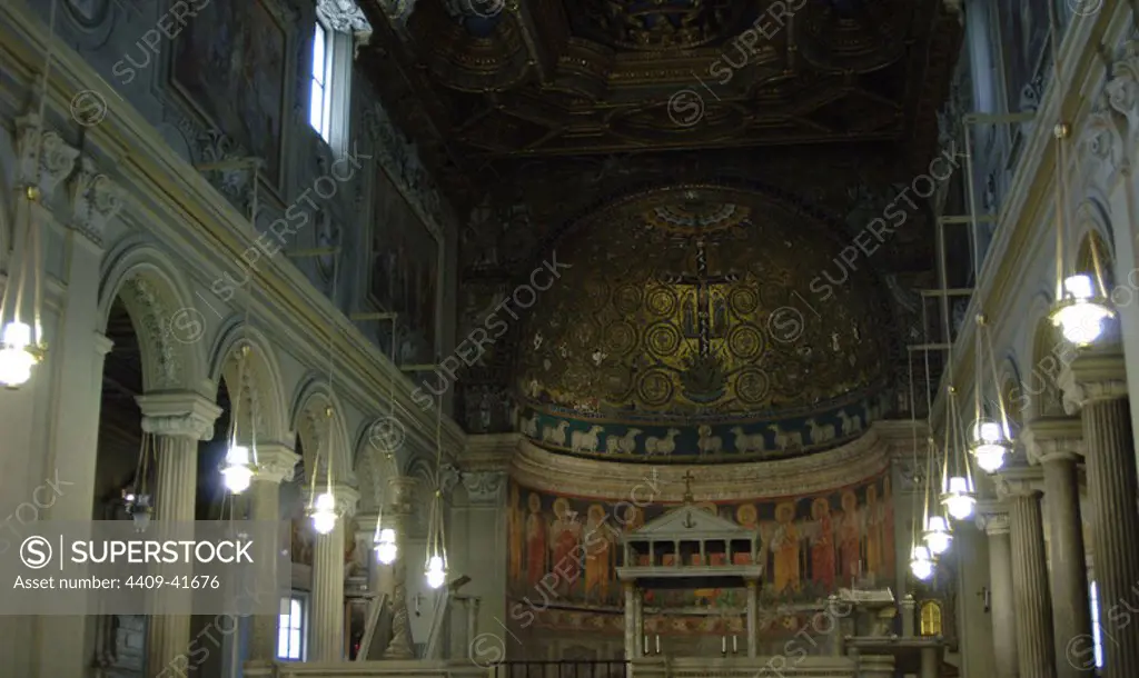 Italy. Rome. The Basilica of Saint Clement (Basilica di San Clemente al laterano). Church dedicated to Pope Clement I (1st cenutry A.C.). Founded in 4th century, rebuilt in 12th century and rebuilt in 18th century. Interior of the second basilica and the apse mosaic, c. 1200.