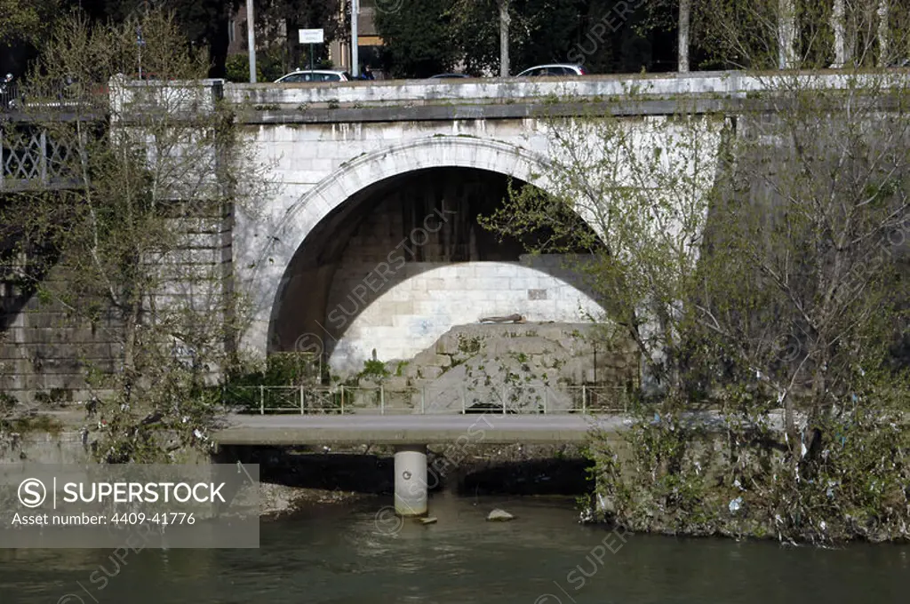 Italy. Rome. Cloaca Maxima.