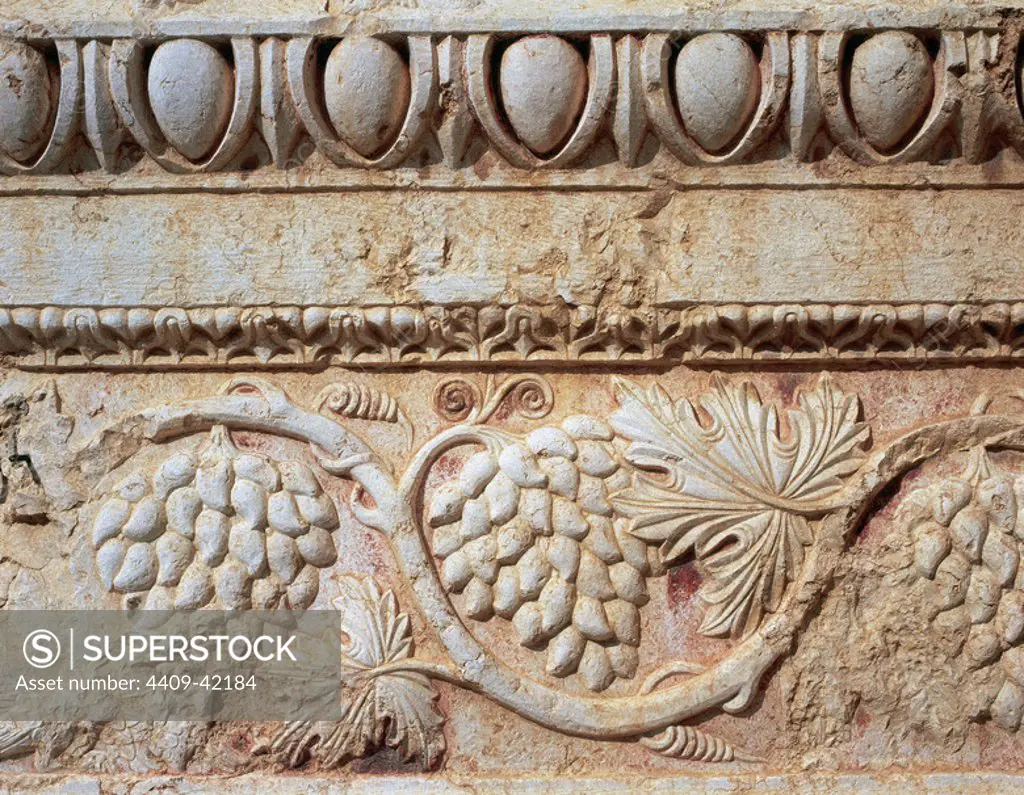 Roman Art. Syria. Palmyra. Decorative detail in the monumental arch. 3rd century. Oasis of Tadmor.