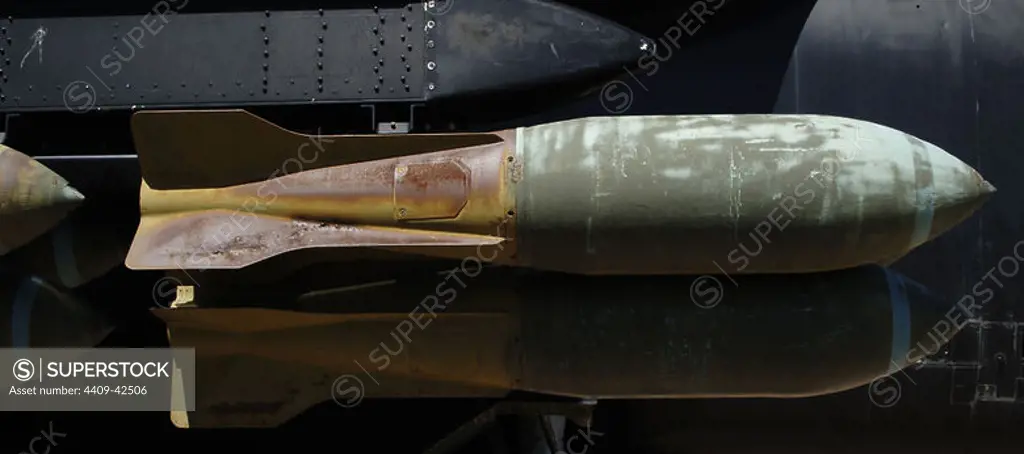 Detalle de las BOMBAS transportadas por un B-52 D. Museo del Aire y el Espacio. Box Elder. Estado de Dakota del Sur. Estados Unidos.