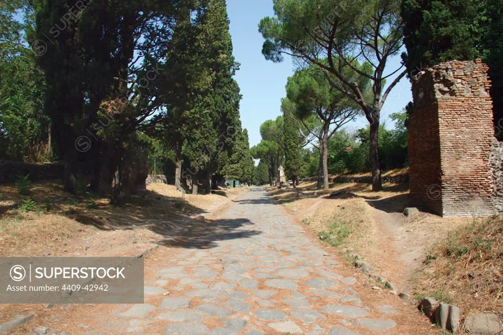 Roman Art. The Appian Way connecting Rome to Brindisi and Apulia. Republic era. 312 .B.C. Rome. Italy.
