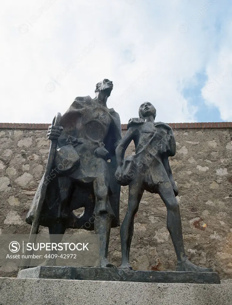 Lazarillo de Tormes. Monument. Bronze. By Agustin Casillas. Salamanca. Spain.