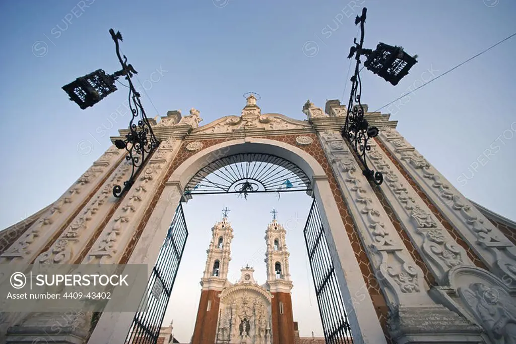 Mexico. Tlaxcala. Shrine of Our Lady of Ocotlan (17th century). Gateway the atrium to the Basilica.