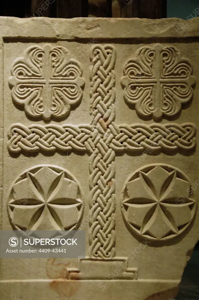 BYZANTINE ART. GREECE. Marble slab relief decorated with crosses. Dated in XI century. It comes from Athens. Byzantine Museum. Athens.