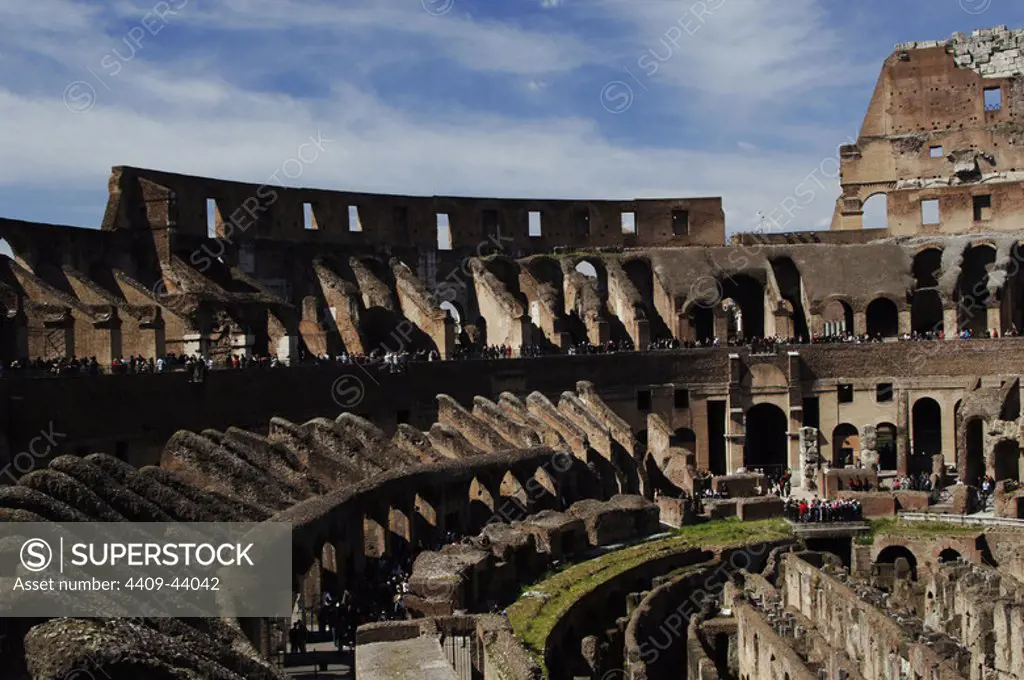 Italy, Rome. Flavian Amphitheatre or Colosseum. Roman period. Built in 70-80 CE. Flavian dynasty. Interior.