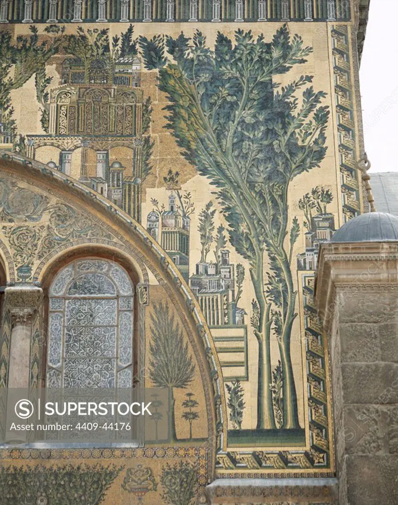 Syria. Damascus. Umayyad Mosque or Great Mosque of Damascus. Built in the early 8th century. South entrance decorated with mosaics. Detail.