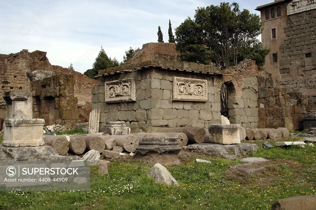 Italy. Rome. Tabernae Novae (New Shops). Roman Forum. Remains.
