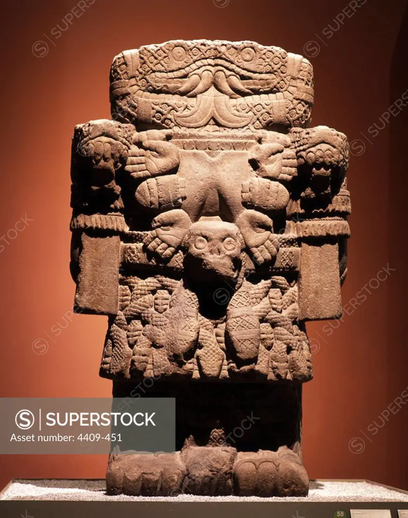 Mexico.Mexico D.F.Museo Nacional de Antropologia.Coatlicue (Diosa Madre de la falda de Serpientes).Cultura Azteca-Mexica.