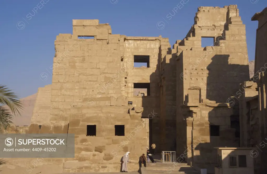 Temple of Ramses III. Entrance. New Kingdom. (1550-1069 b.C). Twentieth dynasty. Thebes. Medinet-Habou. Egypt.