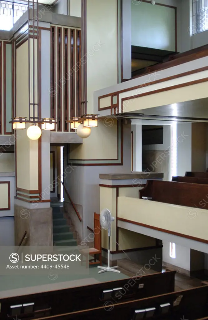 Frank Lloyd Wright (1867-1959). American architect and interior designer. Unity Temple, 1905-1907. Headquarters of the Unitarian Universalist Church. Partial view of the interior of the sanctuary. Oak Park. Near Chicago. State of Illinois. United States.