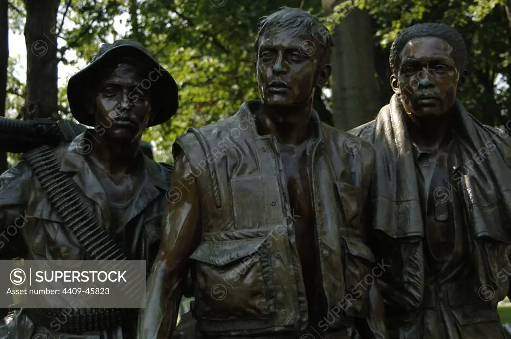 The Three Soldiers (1984) by Frederick Hart (1943-1999). Vietnam Veterans Memorial. Washington D.C. United States.