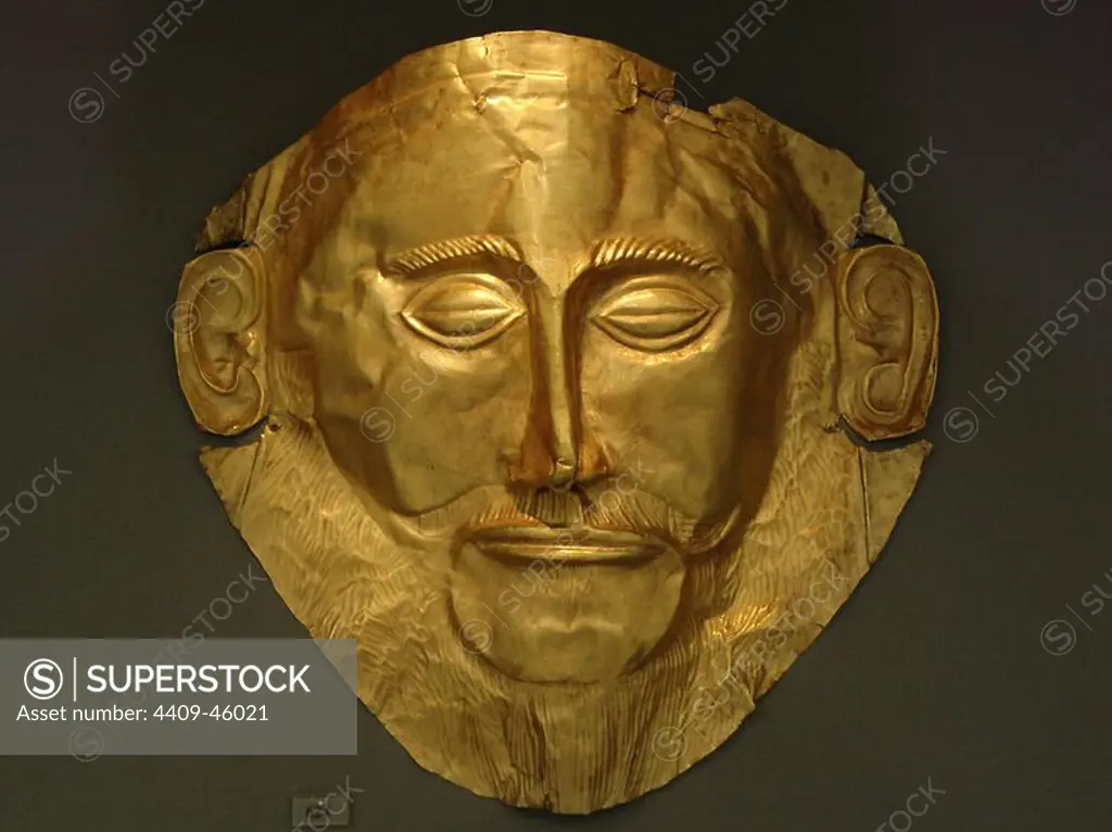 Mycenaean art. Greece. Funerary Mask of Agamemnon in gold foil embossing. Discovered by Heinrich Schliemann in 1876 in Tomb V, Circle A at Mycenae. Dated in 1550 BCE. National Archaeological Museum. Athens.