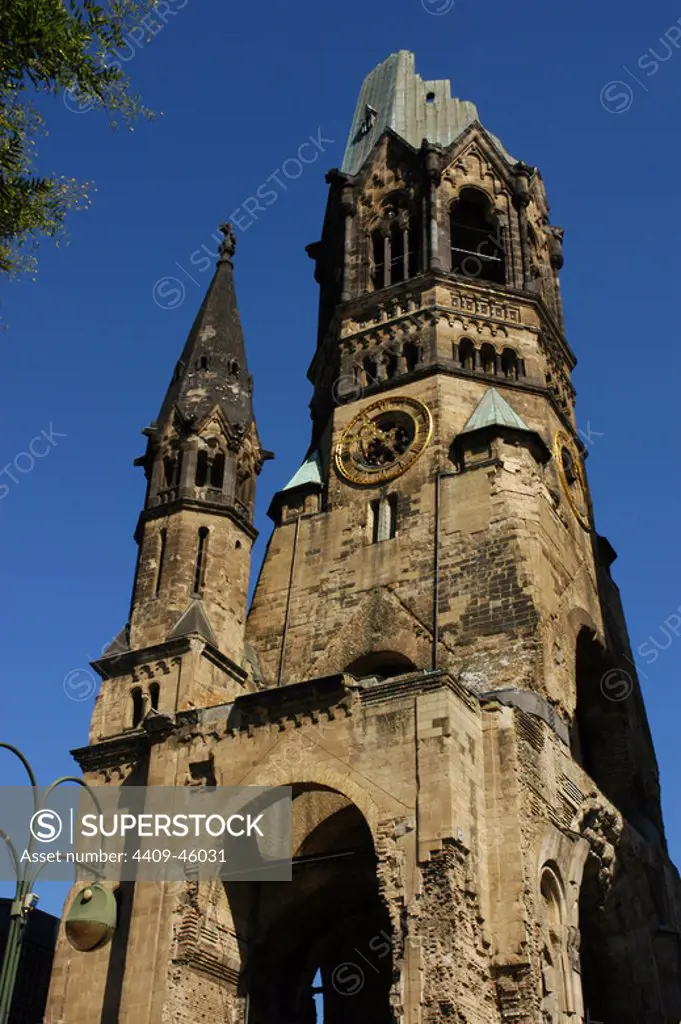 Germany. Berlin. Kaiser Wilhelm Memorial Church. 1891-1895. Built by Franz Heinrich Schwechten (1841-1924). Bombed during World War II, retains the ruined tower surrounded by buildings erected between 1951 and 1961.