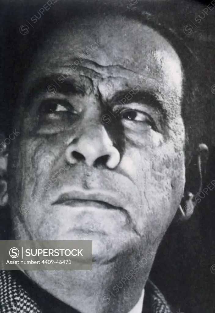 GALLEGOS FREIRE, Rómulo (Caracas, 1884-Caracas, 1969). Escritor, pedagogo y político venezolano. Obtuvo el Premio Nacional de Literatura (1957-58) Reproducción fotografía.