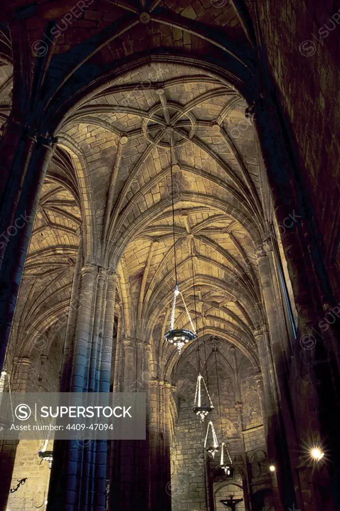 Church of Santa Maria. Built between the XII and XV centuries. Transitional style between Romanesque and Gothic. Inside view. Caceres. Extremadura. Spain.
