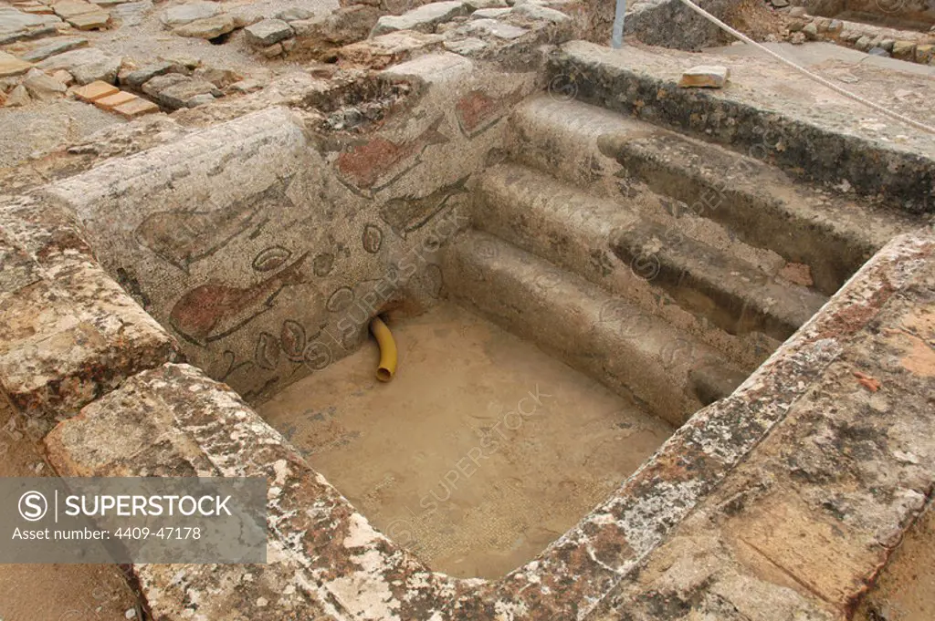 Ruins of Milreu. Roman Villa (1st - 4th century A.D.). Roman baths. Frigidarium. Estoi, near Faro. Algarve. Portugal.