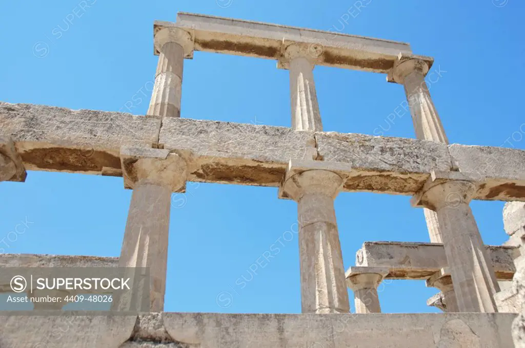Greece. Aegina Island. Temple of Aphaia (5th-6th centuries B.C.). Doric colonnade.