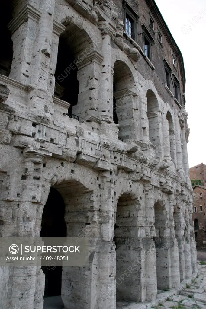 Roman Art. Theater of Marcellus (Theatrum Marcelli). The building was finished in 13 BC by emperor Augustum, who dedicated it of his nephew Marcellus (son of his sister Ottavia). In the 16 th the noble family of Savelli turned it into a Palace. Rome. Italy. Europe.