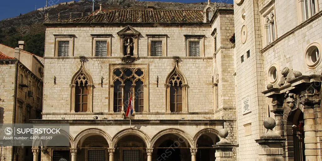 Croatia. Dubrovnik. Sponza Palace. 16th century. Facade.